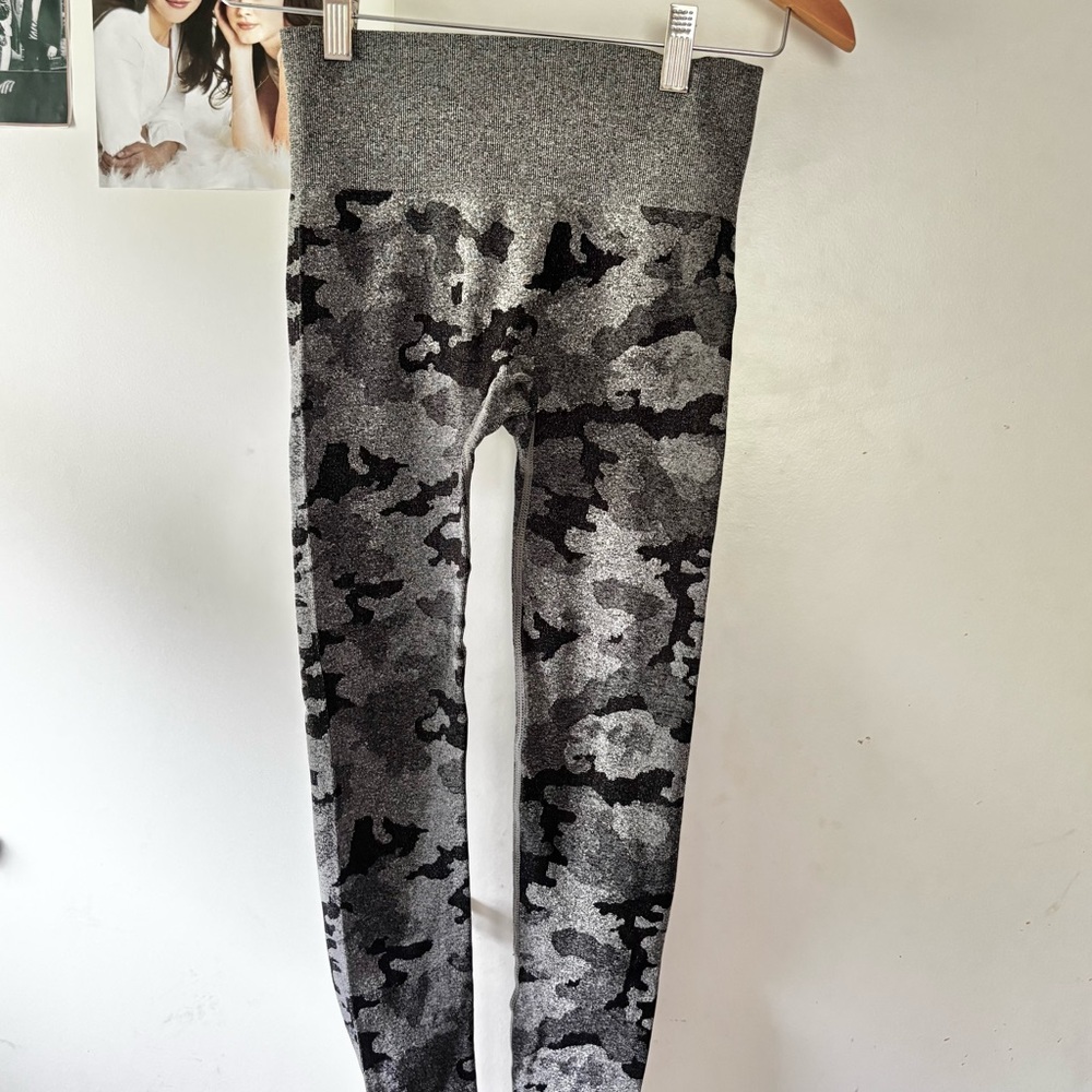 Gray Camouflage Women’s Leggings